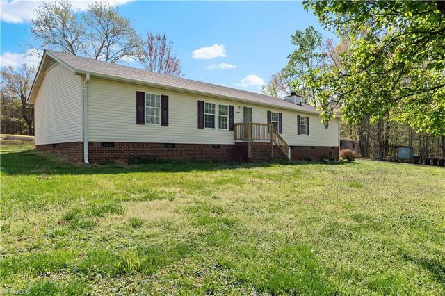 5805 Marshallgate Drive, Winston-salem, NC 27105