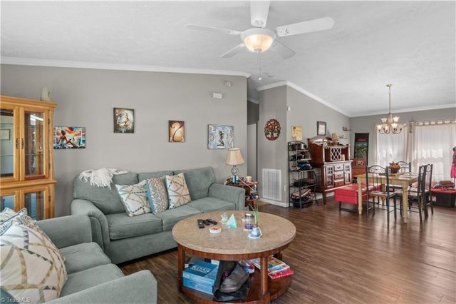 5805 Marshallgate Drive, Winston-salem, NC 27105