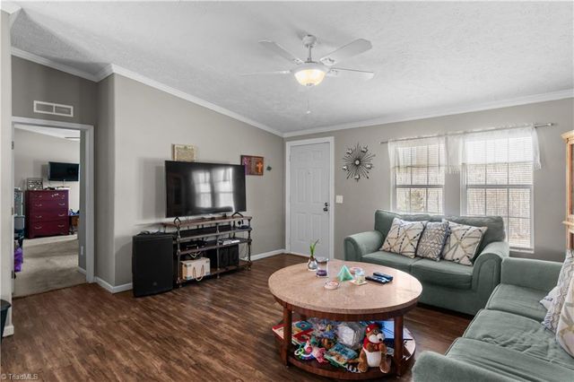 5805 Marshallgate Drive, Winston-salem, NC 27105