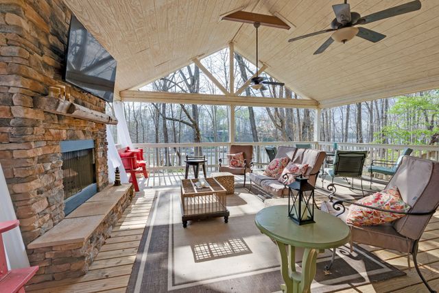 645 Wildwood Trce, Winchester, TN 37398
