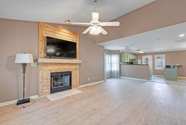 645 Wildwood Trce, Winchester, TN 37398