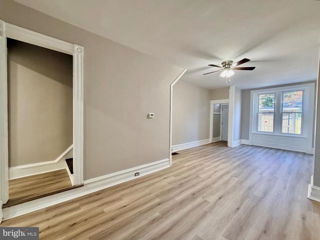 1528 HAAK ST, Reading, PA 19602