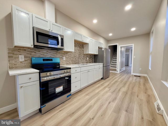 1528 HAAK ST, Reading, PA 19602