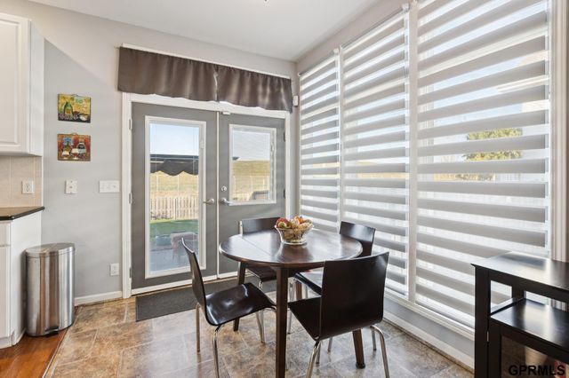 9610 S 28Th Avenue, Bellevue, NE 68147