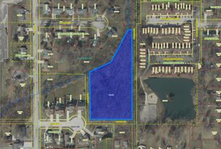 405 Hoffman Street, Crown Point, IN 46307