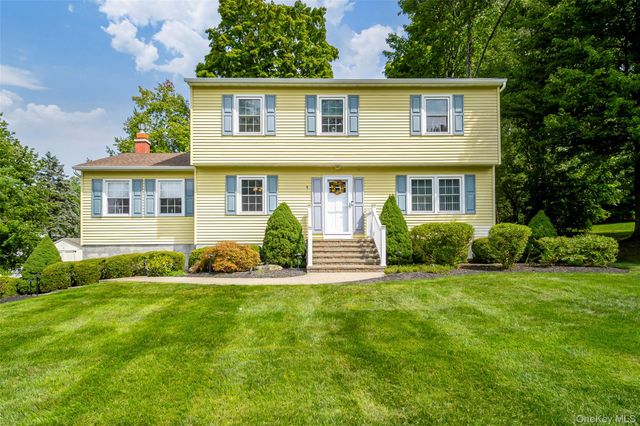1 Tanglewood Lane, Poughkeepsie, NY 12603