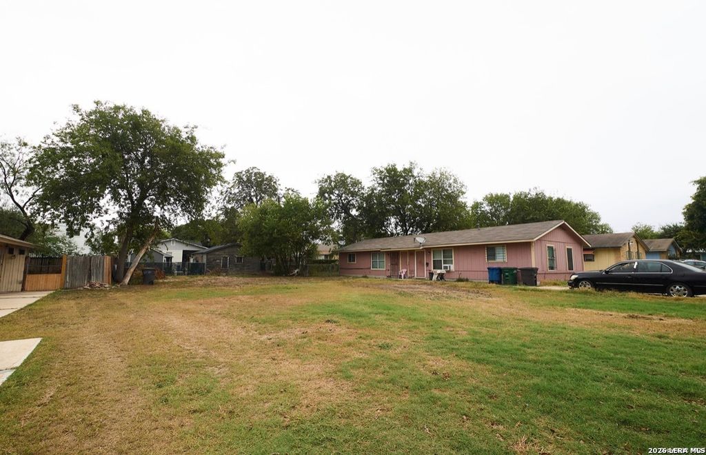 213 Baldwin, San Antonio, TX 78210