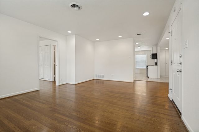 2114 Miriam Lane, Arlington, TX 76010