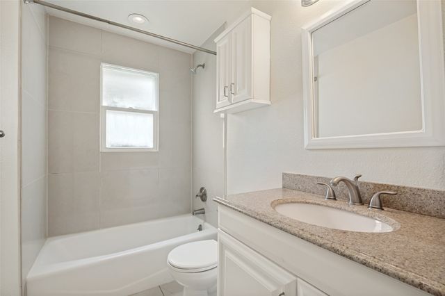 2114 Miriam Lane, Arlington, TX 76010