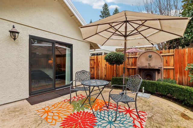 2254 Newcastle Gap Dr, Gold River, CA 95670