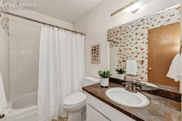 135 Fairmont Street, Colorado Springs, CO 80910