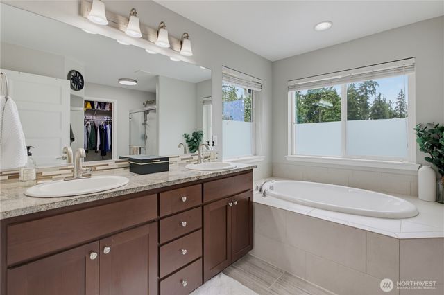 4921 Skylark Street NE, Olympia, WA 98516