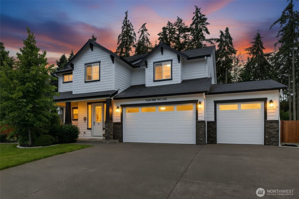 4921 Skylark Street NE, Olympia, WA 98516