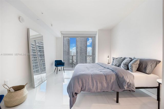 1100 Miami Ave 2808, Miami, FL 33130