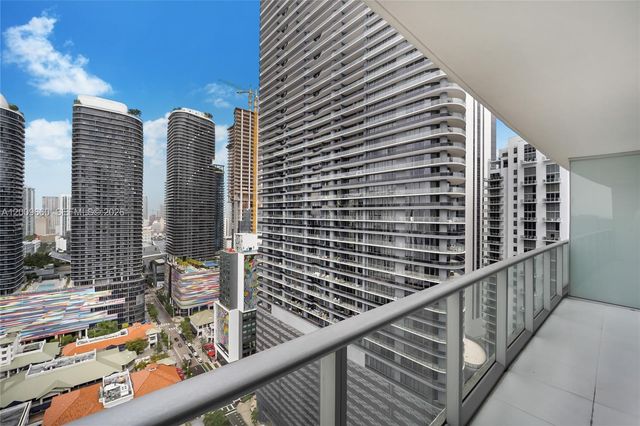 1100 Miami Ave 2808, Miami, FL 33130