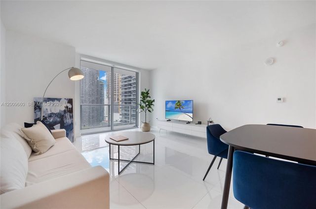 1100 Miami Ave 2808, Miami, FL 33130