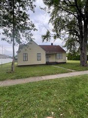 24541 Hass Street, Dearborn Heights, MI 48127