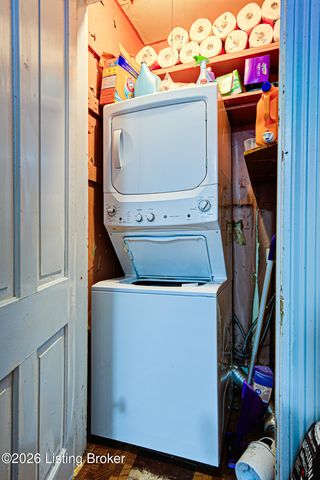 1821 Eastern Pkwy, Louisville, KY 40204