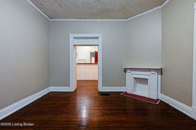 1821 Eastern Pkwy, Louisville, KY 40204