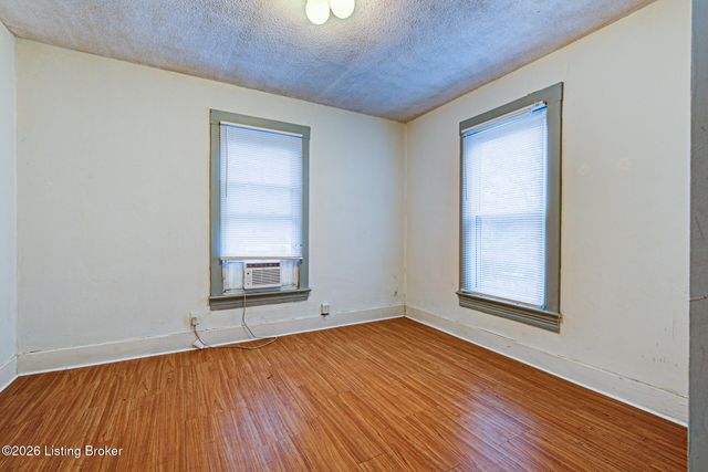 1821 Eastern Pkwy, Louisville, KY 40204