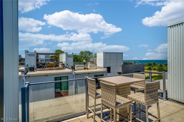 1240 W 70th Street, Cleveland, OH 44102