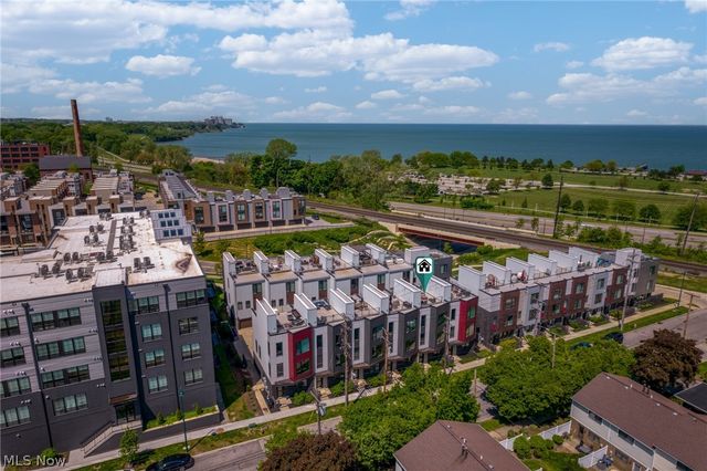 1240 W 70th Street, Cleveland, OH 44102