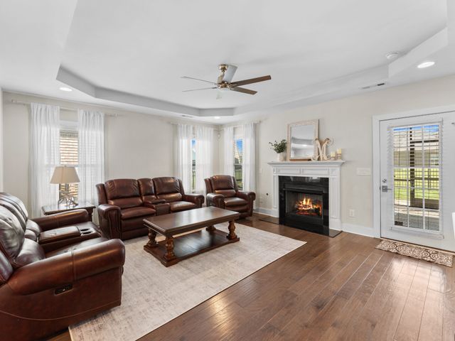 4631 Maryweather Ln, Murfreesboro, TN 37128