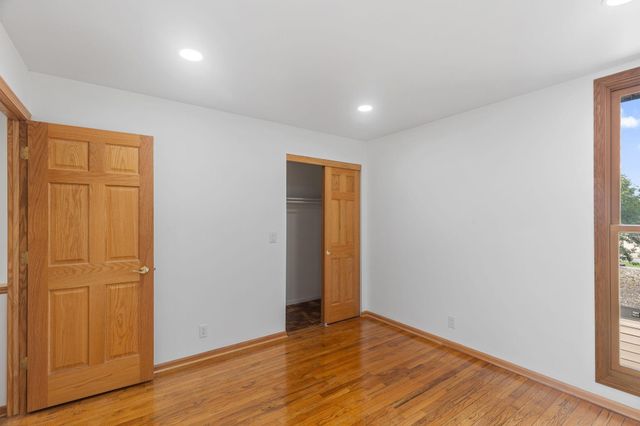 6301 Barrie Road, Edina, MN 55435