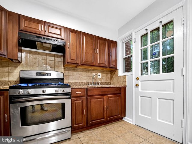 4346 MARTIN LUTHER KING JR AVE SW, Washington, DC 20032