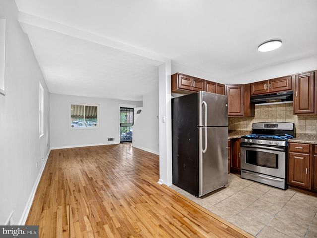 4346 MARTIN LUTHER KING JR AVE SW, Washington, DC 20032