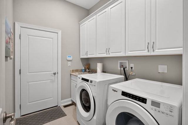70 Woody Nook, Plymouth, MA 02360