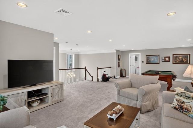 70 Woody Nook, Plymouth, MA 02360