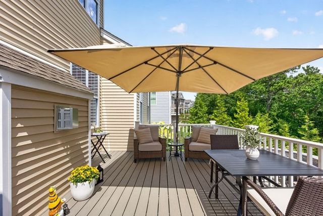 70 Woody Nook, Plymouth, MA 02360