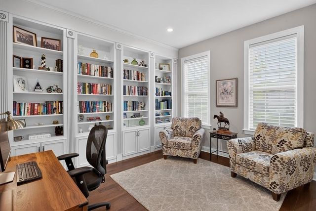 70 Woody Nook, Plymouth, MA 02360