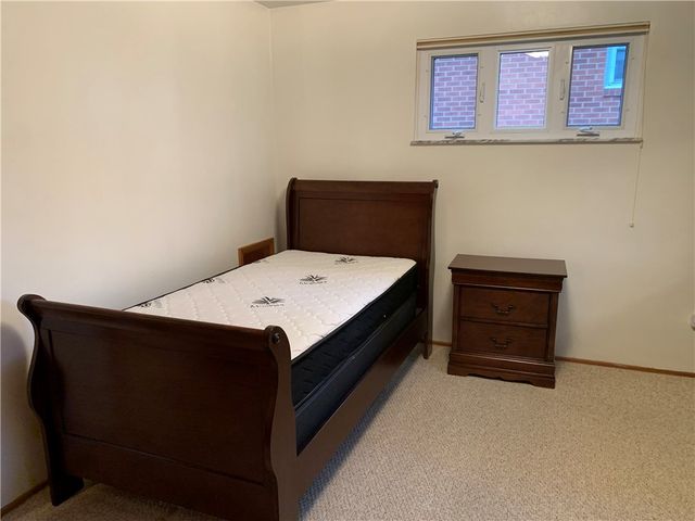 420 Grant Ave. Ext., West Mifflin, PA 15122