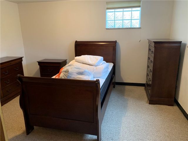 420 Grant Ave. Ext., West Mifflin, PA 15122