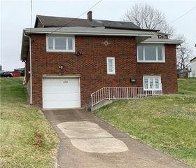 420 Grant Ave. Ext., West Mifflin, PA 15122