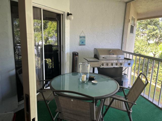 6549 S Via Regina, Boca Raton, FL 33433