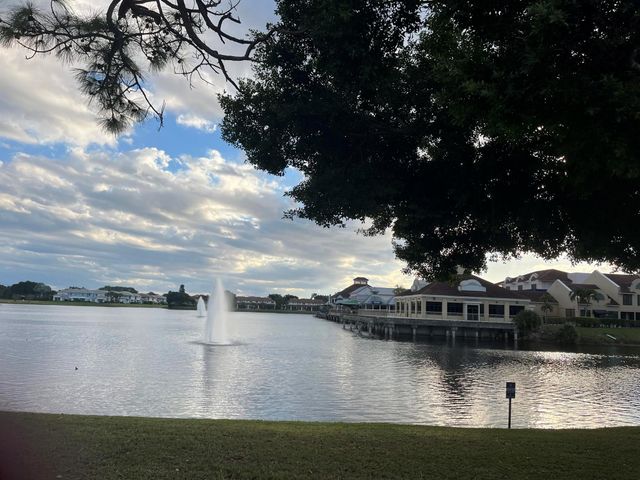 6549 S Via Regina, Boca Raton, FL 33433