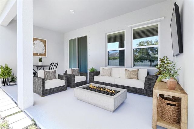 2118 SW 25th TER, Cape Coral, FL 33914