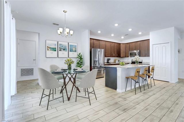 2118 SW 25th TER, Cape Coral, FL 33914