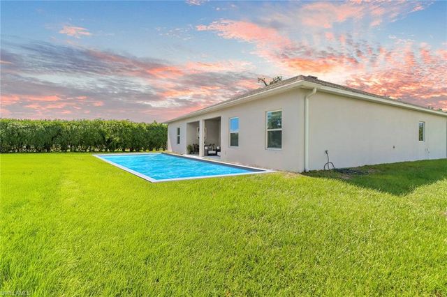 2118 SW 25th TER, Cape Coral, FL 33914