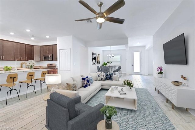 2118 SW 25th TER, Cape Coral, FL 33914