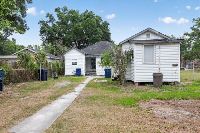 2930 N TAMPA STREET, Tampa, FL 33602