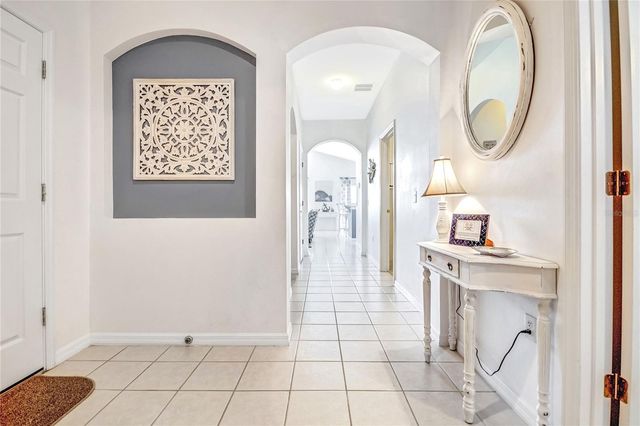 321 BRIDGEWATER DRIVE, Davenport, FL 33897