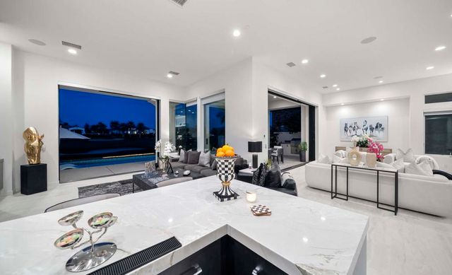 42370 Via Vicchio, Indian Wells, CA 92210