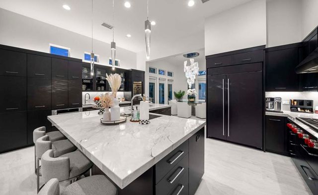 42370 Via Vicchio, Indian Wells, CA 92210