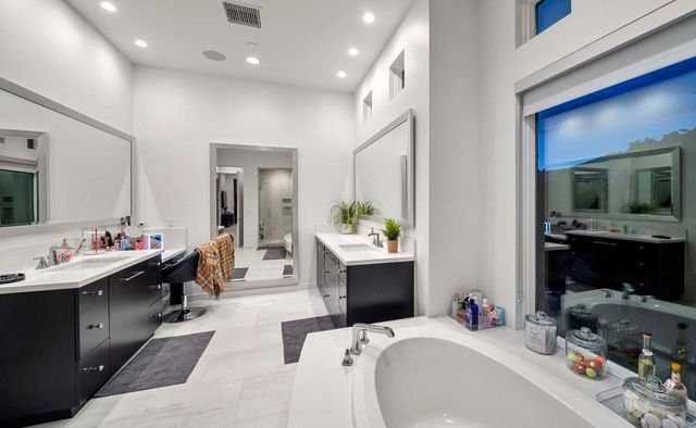 42370 Via Vicchio, Indian Wells, CA 92210