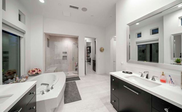 42370 Via Vicchio, Indian Wells, CA 92210