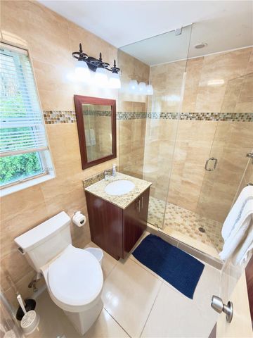 1043 94th St 2, Bay Harbor Islands, FL 33154